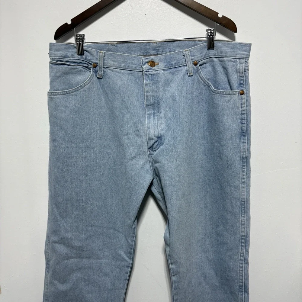 Wrangler Jeans Mens 38 X 32 Light Wash Cowboy Cut A122 Straight Cotton Slim Fit
